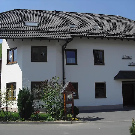 Haus Schnurbus *